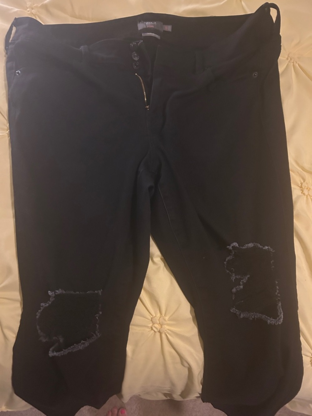 torrid Black Distressed Mid-Rise Jeans 20 short